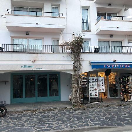 Apartaments S'Arenella กาดาเกส ภายนอก รูปภาพ