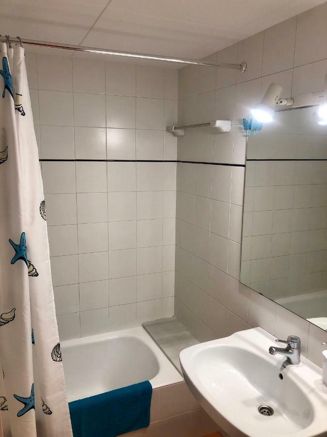 Apartaments S'Arenella กาดาเกส ภายนอก รูปภาพ