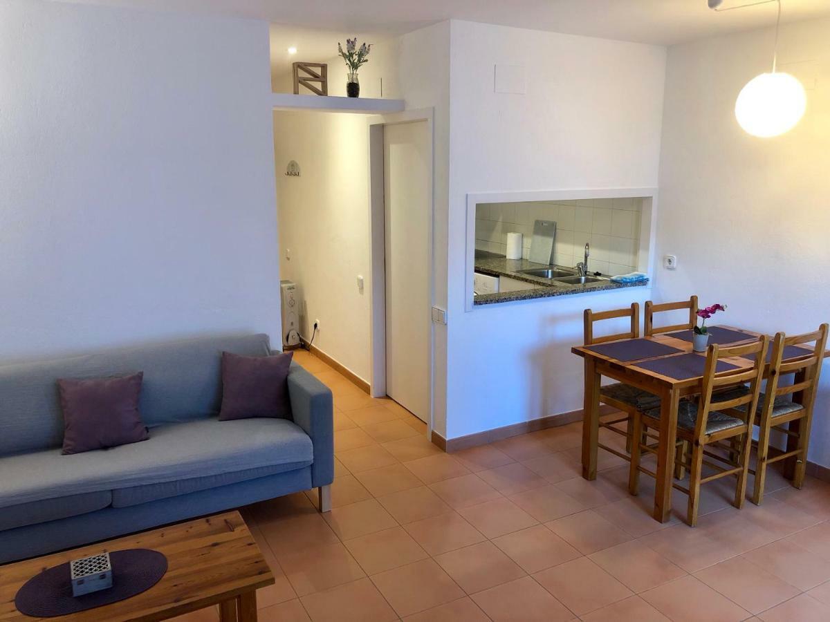 Apartaments S'Arenella กาดาเกส ภายนอก รูปภาพ