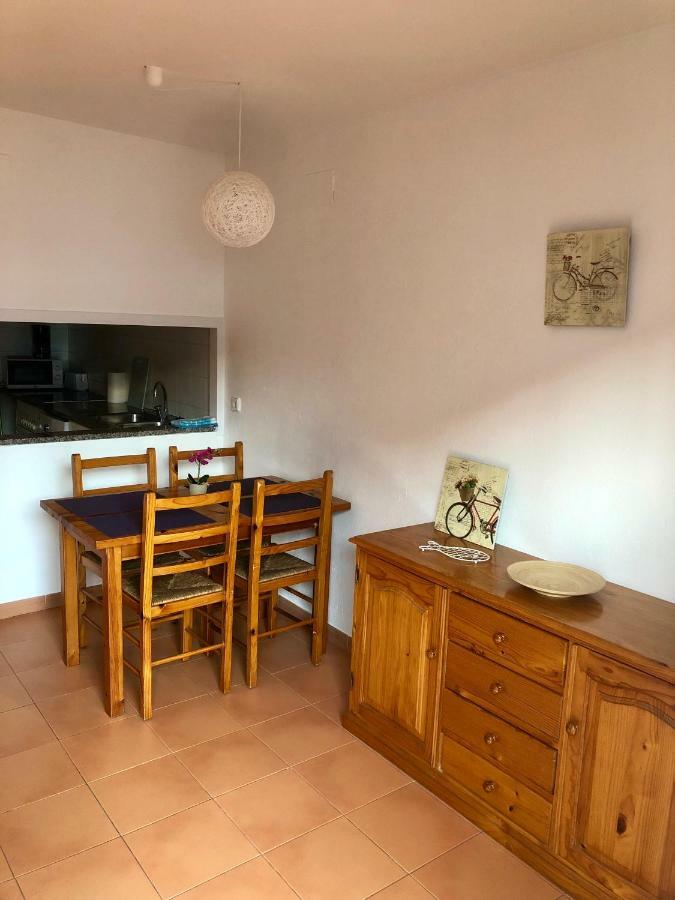 Apartaments S'Arenella กาดาเกส ภายนอก รูปภาพ